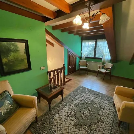 Holiday home El Refugio De Poo, Playa A 500m